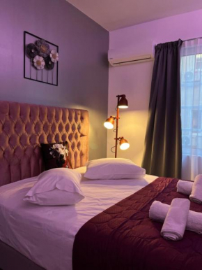 Aphrodite Suite